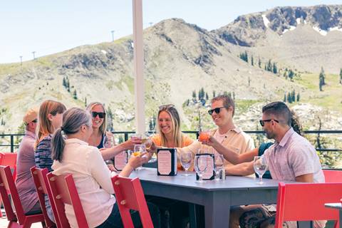 Group of friends enjoying Granite Bistro in the summer