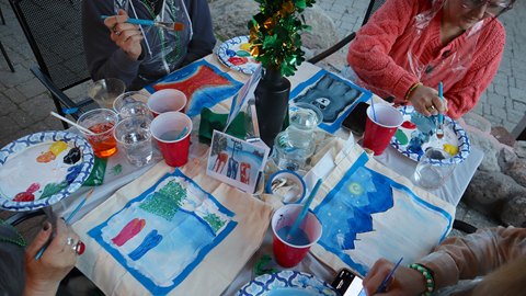 Pain and Sip at Little Bear