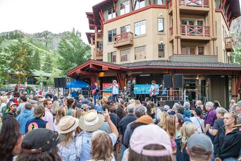Bluesdays in The Village at Palisades Tahoe