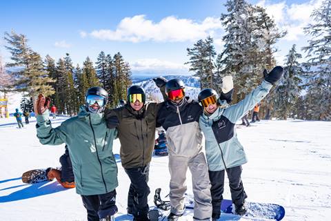 Group of snowboarders at Palisades Tahoe