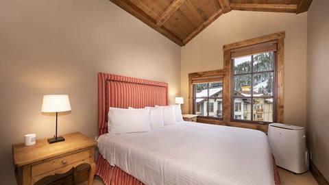 The second bedroom in the Alpine Room with a view of Red Dog.