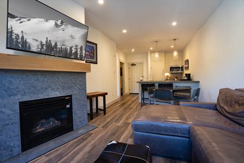 Interior image of the living area in the White Fir suite