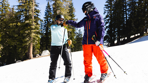 Beginner Progression Pass lesson at Palisades Tahoe