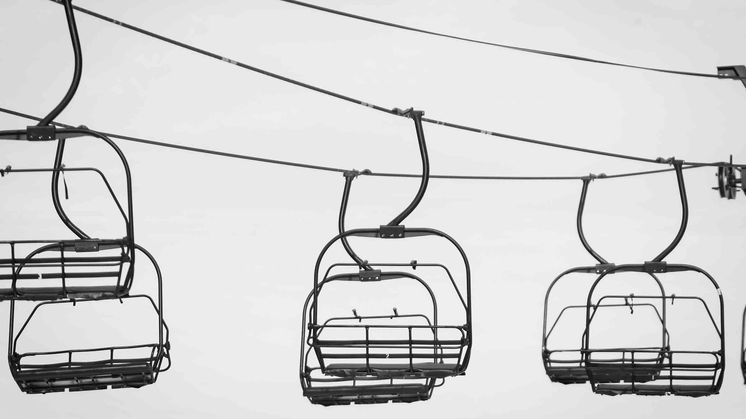 A chairlift at Palisades Tahoe