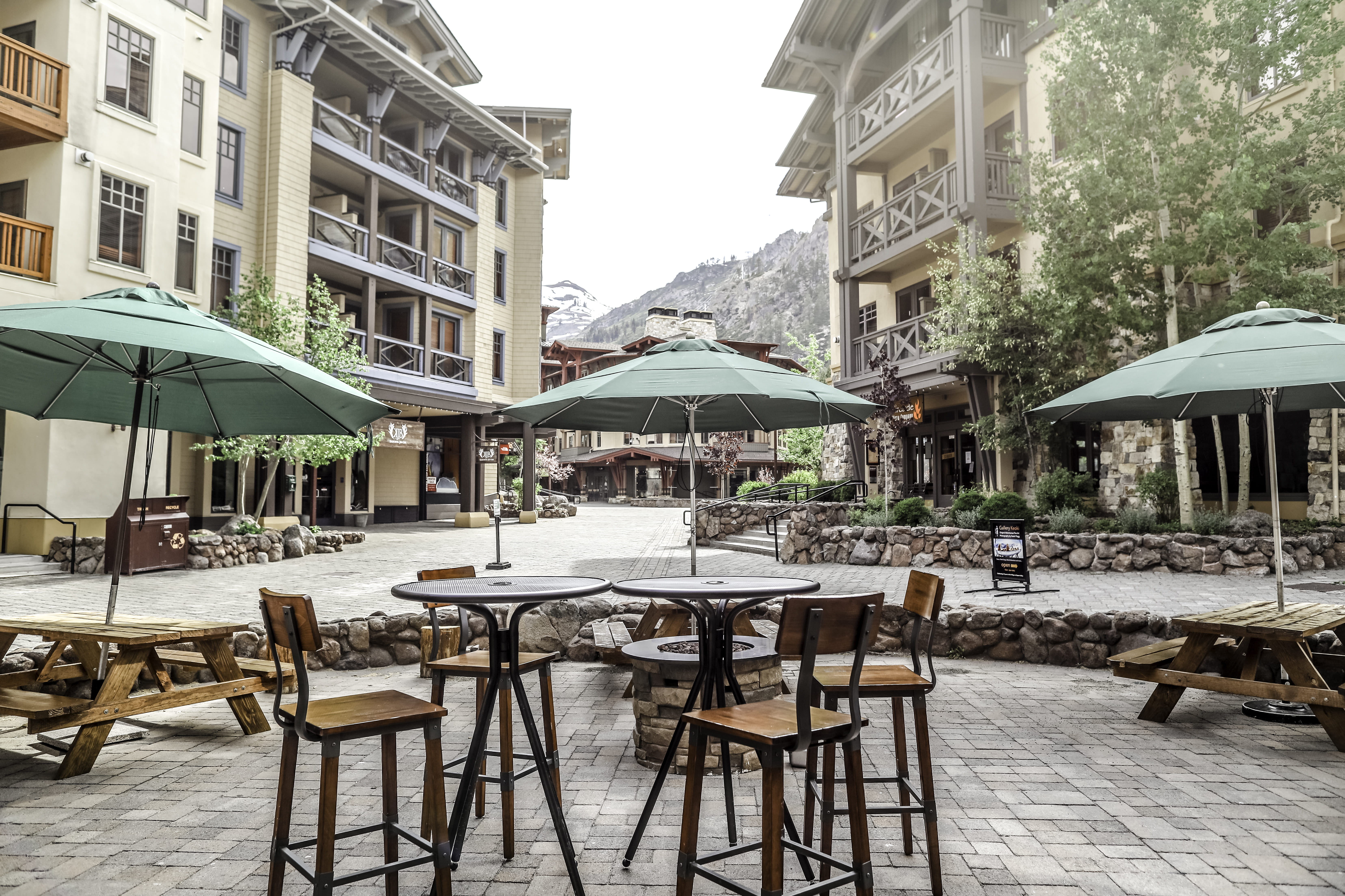 The outdoor seating at The Auld Dubliner Tahoe.